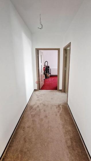 Aproape de Zona Comerciala - 13