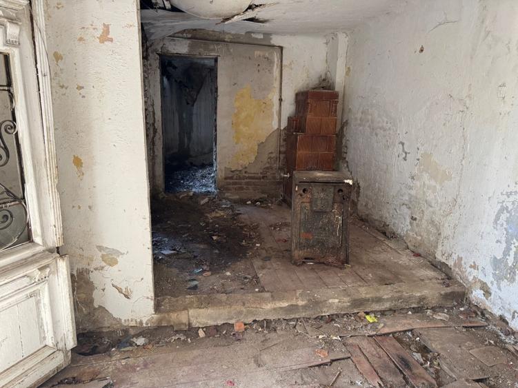 Propietar vand casa cu teren in zona Crangasi Giulesti intens circulata - 6