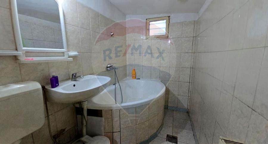 Casa de vanzare in zona Tei Toboc - 9