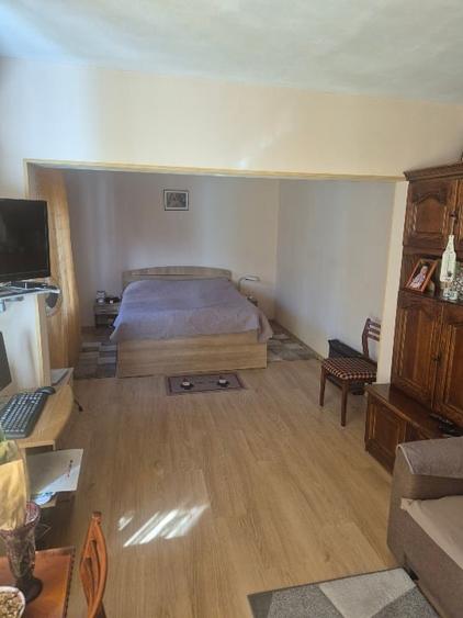 🏡 Casă de vânzare – Zonă Delfinariu, locație excelentă, ideală pentru locuit sa - 10