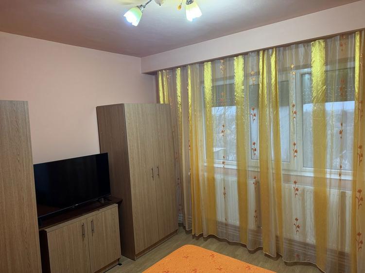 Apartament 2 camere 1 decembrie - 3