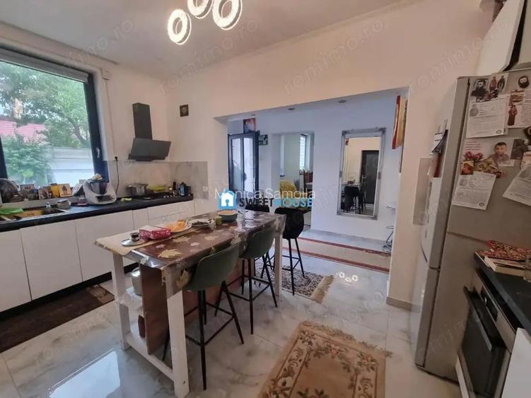 Casa cu 6 camere de vanzare ultracentral in Fagaras Casa cu 6 camere de vanzare ultracentral in Fagaras