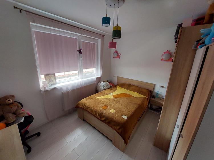 Domnesti, vila, panouri solare 6kw noi - 10