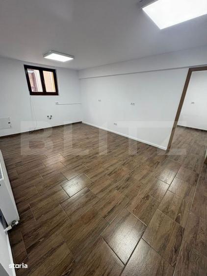 Spatiu de birouri, zona centrala - 1