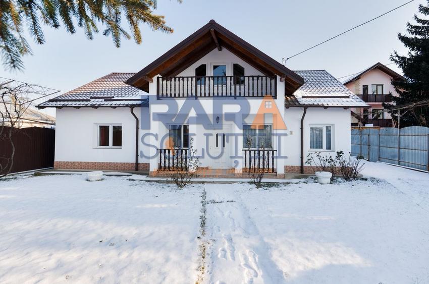 Casă 2015 - 4 dormitoare, 2 băi, 2 bucătării - 7