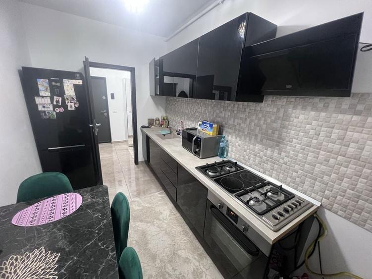 Vand apartament 2 camere Dobroesti - 6