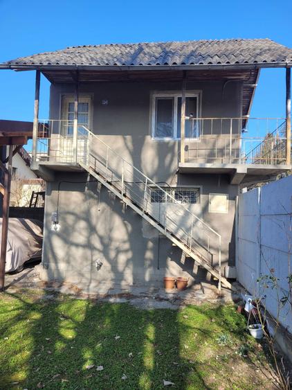 Casa la rosu + Teren 1279mp + Spatiu comercial in statiunea Pucioasa - 4