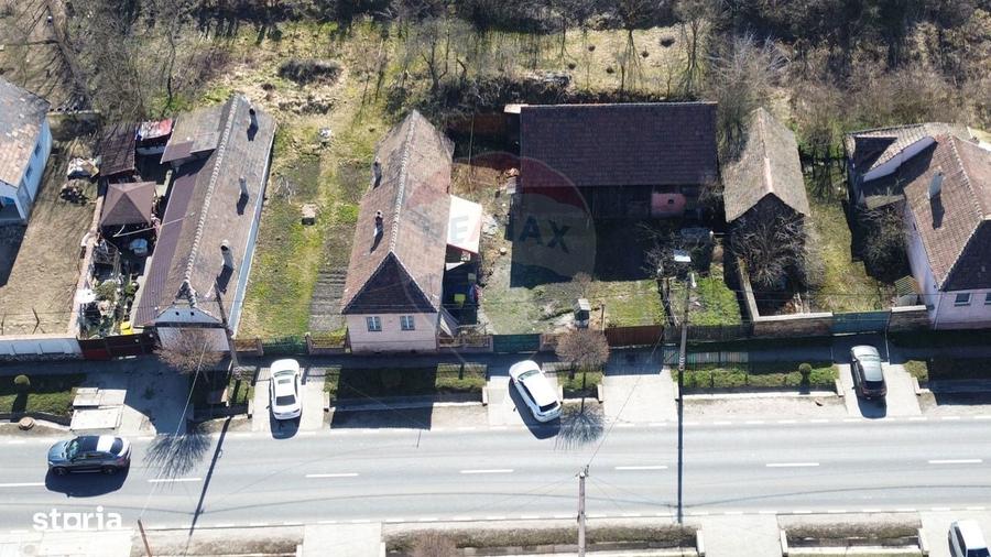 Casa veche de vanzare cu teren mare in Copsa Mica - 2