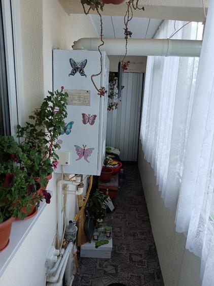 Vand apartament cu 2 camere decomandat, s.t. 67,63 mp Micro 18 - 1