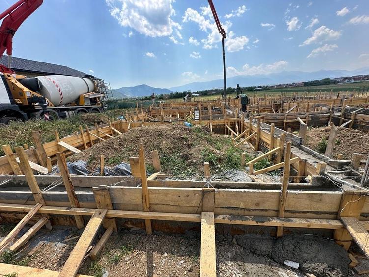 Teren + fundatie + proiect casa | 773 mp | Hateg | Gata de construit - 4