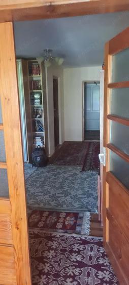 Vand casa in comuna Copaceni, sat Ulmetu, jud Valcea - 4