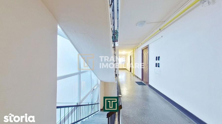 Garsoniera decomandata la 500 m de AFi si Atrium la etajul 3 - 3