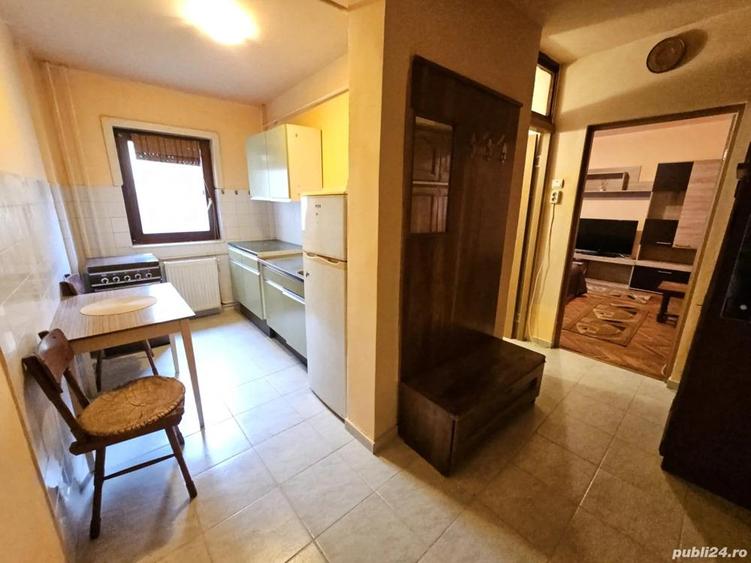 De inchiriat apartament cu 1 camera decomandat - 1