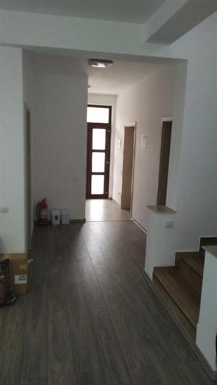 Casă cu 4 camere cu Teren 530 Mp în Gheorgheni