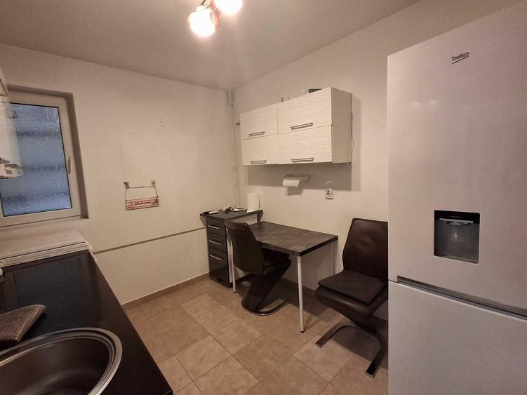 Apartament cu 2 camere decomandat în Tineretului