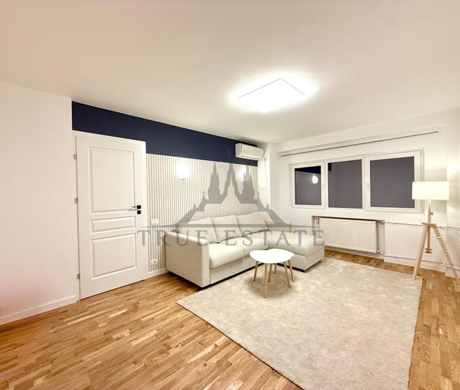Vanzare apartament 4 camere cu boxa la subsol in bloc din 1982- UNIC in zona - 2