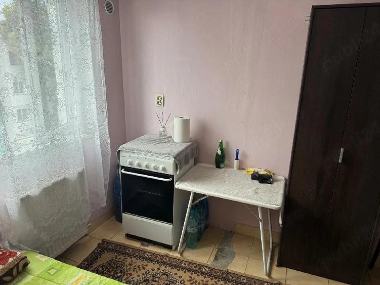 Garsonieră decomandată în Exterior Vest