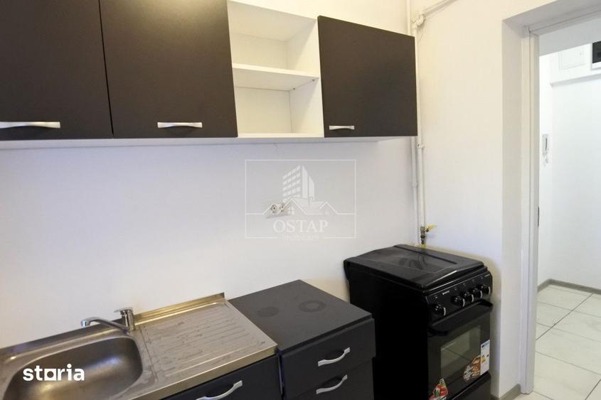 Apartament cu 2 camere semidecomandat în Mioriței