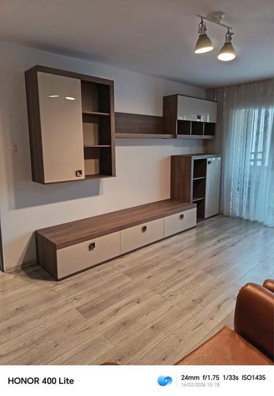 Apartament cu 3 camere decomandat în Bistrița Lac