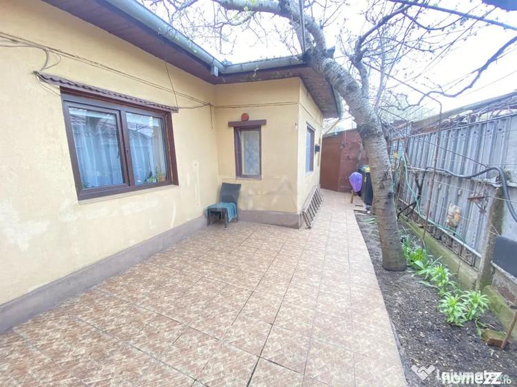 Casă cu 3 camere cu Teren 151 Mp în Central