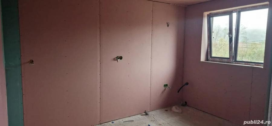 Casă cu 3 camere cu Teren 1128 Mp în Vlădesti