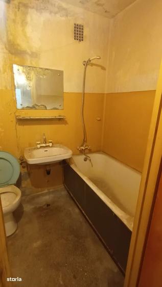 Apartament cu 2 camere decomandat în Drumul Taberei — fotografia 2