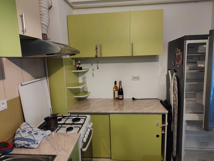 Apartament cu 2 camere semidecomandat în Chiajna