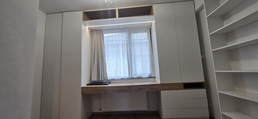 Casă cu 4 camere cu Teren 188 Mp în Central
