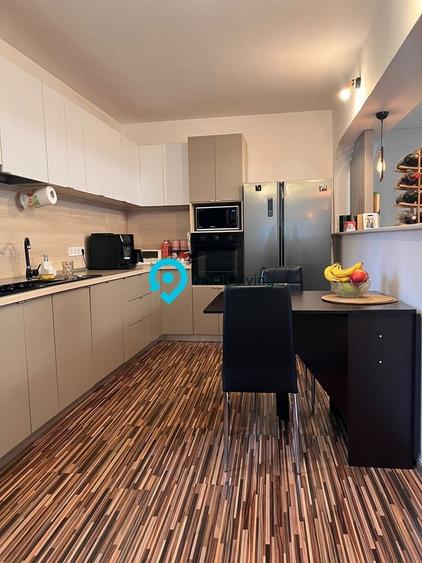 Casă individuală cu 4 camere cu Teren 500 Mp în Central