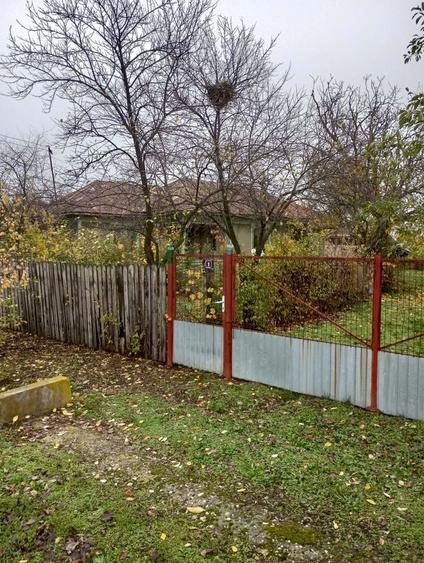 Casă cu 4 camere în Ciurari
