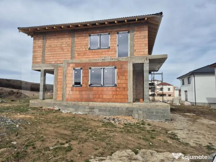 Vila noua de vanzare la intrare in Corunca - 12
