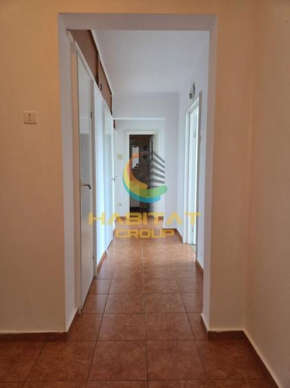 Apartament cu 3 camere decomandat în Alexandru Obregia
