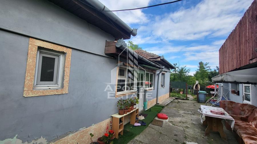 Casă individuală cu 3 camere cu Canalizare în Bogdăneștilor