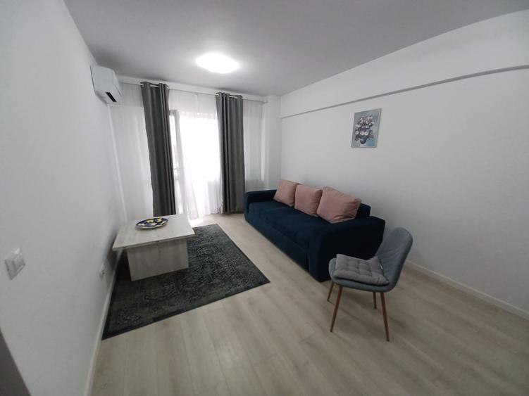 Apartament cu 2 camere semidecomandat în Dacia