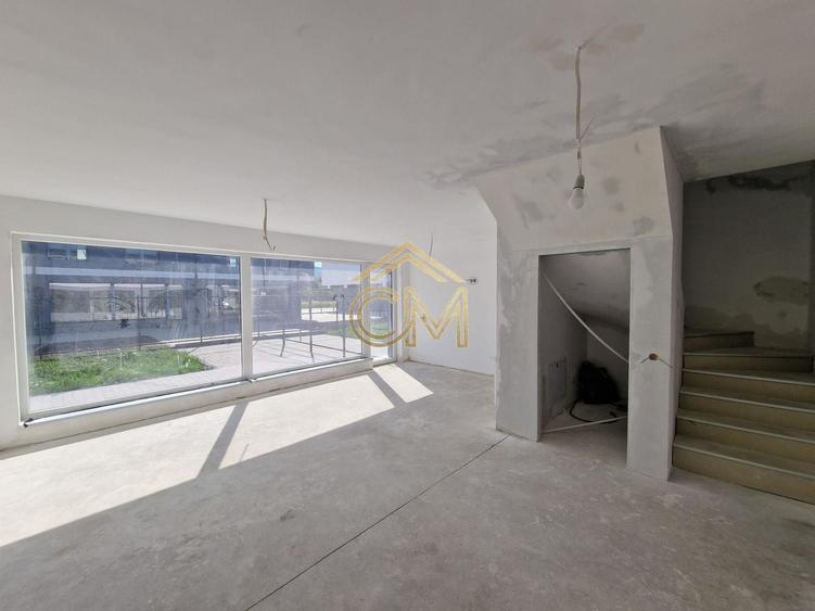 Duplex cu 4 camere cu Canalizare în Rășinari
