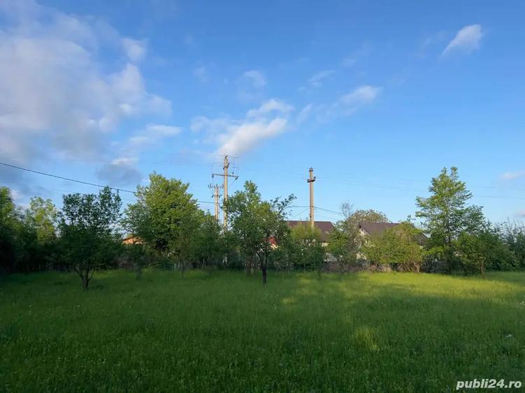 Teren de 1140 mp, în Brebu