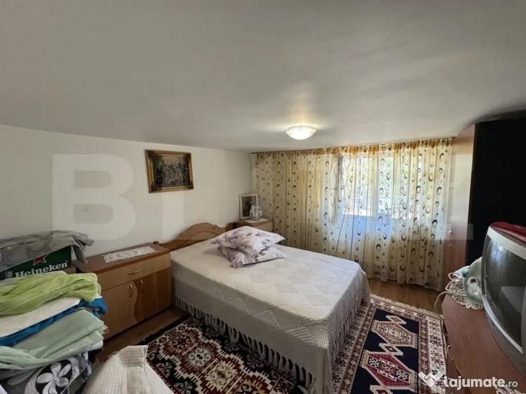 Casă cu 4 camere cu Teren 13000 Mp în Primăverii