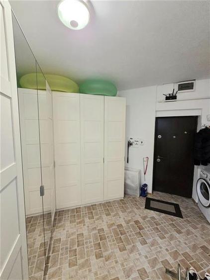 Apartament cu 3 camere decomandat în Primo