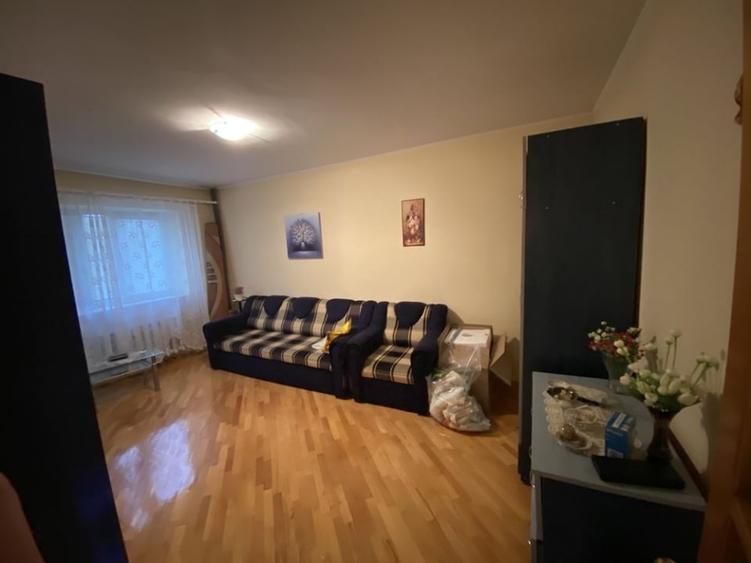 Apartament  2 camere Zona Capela Militară - etaj 6/10 - 56 mp - 1