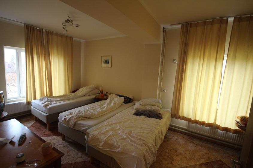 Vila  destinatie camin batrani - 37