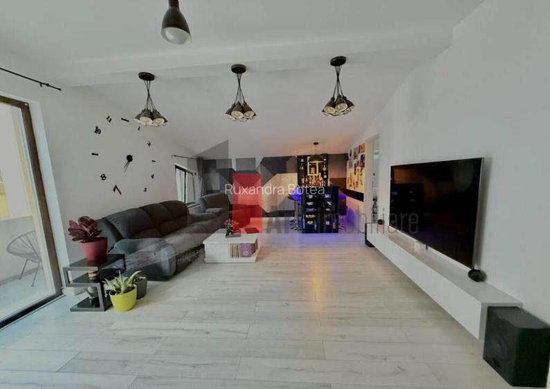 Vand Apartament 3 camere Parcare inclusa Militari Vand Apartament 3 camere Parcare inclusa Militari
