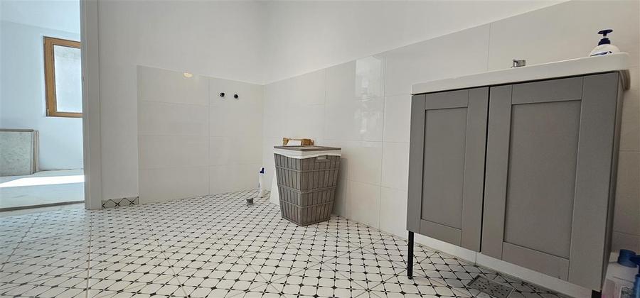 Casa cu curte si parcare in Schei - 10