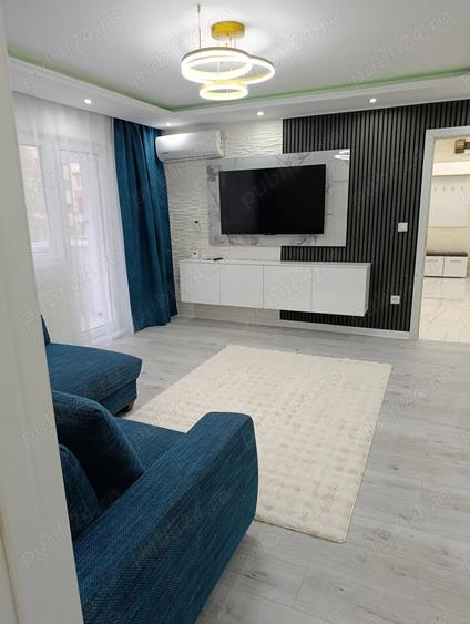 Apartament cu 3 camere decomandat în Șagului