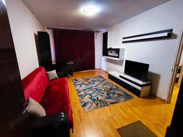 Inchiriere 3 camere decomandate, direct proprietar, Lujerului, Militari, 4-5 min. de metrou - 2