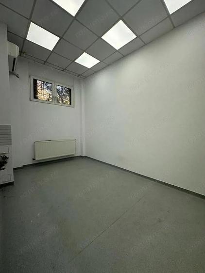 Stefan cel Mare 104 mp vitrina 12 m vizibilitate buna - 2