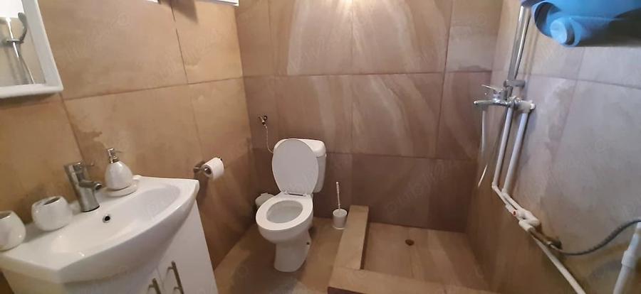Casă cu 4 camere cu Teren 1500 Mp în Ant