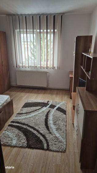 Inchiriez garsoniera - 1