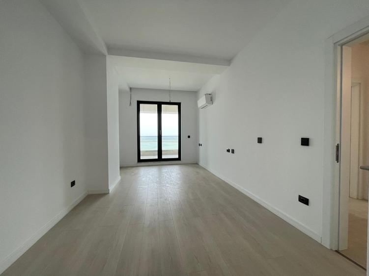 Faleza Nord-Solid House, 3 camere la cheie, vedere la mare, terasa  52 mp, garaj - 12