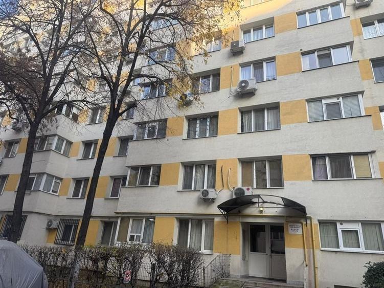 Apartament 2 camere - Decomandat - Aleea Mozaicului - 12