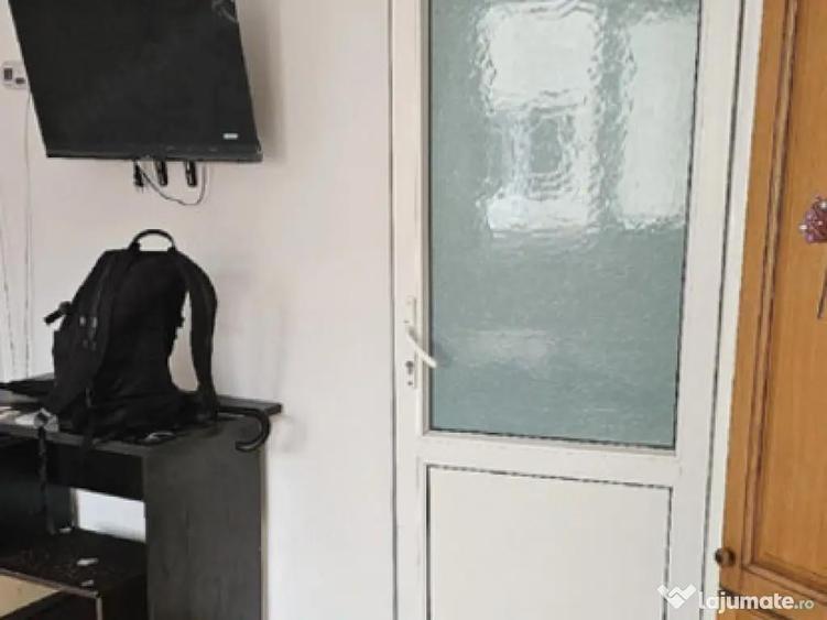 Garsoniera - zona Noua - 3